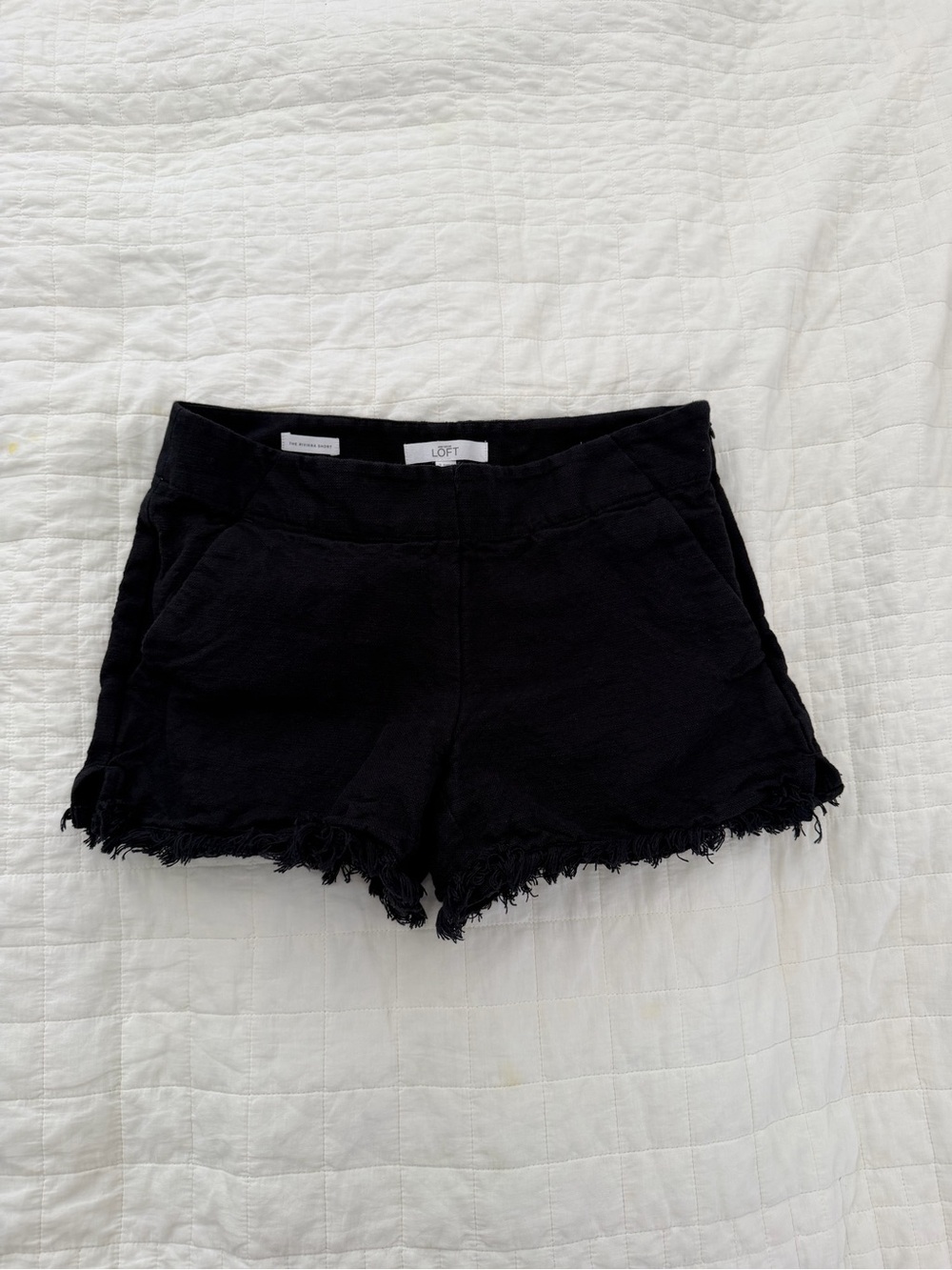 LOFT Black Frayed Hem Cotton/Linen blend Shorts
